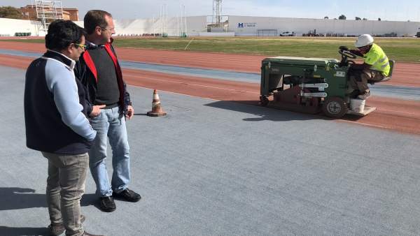 Nota De Prensa Y Fotos De Hoy, 2 De Marzo, Obras En El Estadio Iberomericano De Nota De Prensa Y Fotos De Hoy, 2 De Marzo, Obras En El Estadio Iberomericano De