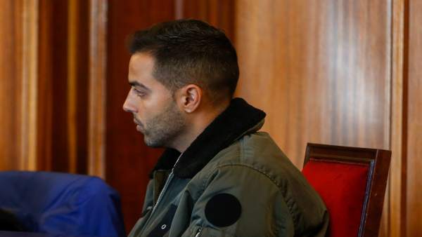 El condenado por el crimen de un hotelero conoce el veredicto del jurado El condenado por el crimen de un hotelero conoce el veredicto del jurado
