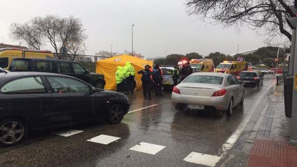 Samur-Protección Civil en el lugar del accidente Samur-Protección Civil en el lugar del accidente