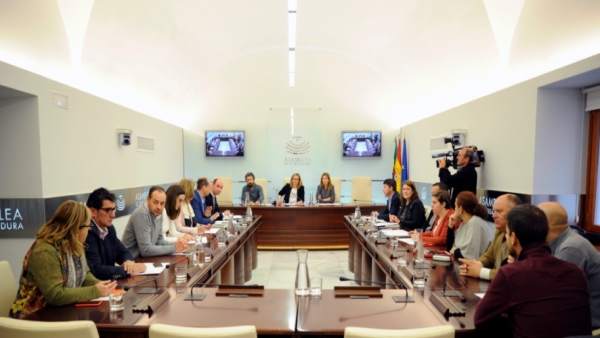 Comisión de Investigación sobre empresas públicas Comisión de Investigación sobre empresas públicas