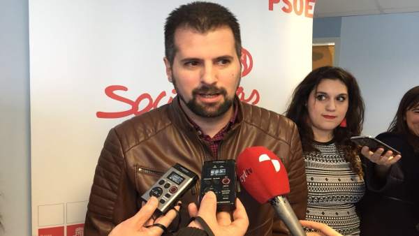 Burgos.- Tucanda atiende a los medios Burgos.- Tucanda atiende a los medios