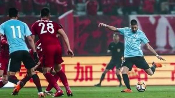 Yannick Carrasco Yannick Carrasco