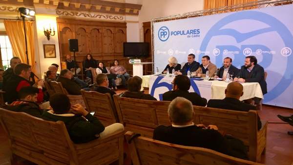 Reunión del Ágora Rural del PP de Cádiz Reunión del Ágora Rural del PP de Cádiz