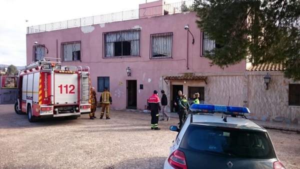 Incendio en una vivienda en Sax (Alicante) Incendio en una vivienda en Sax (Alicante)