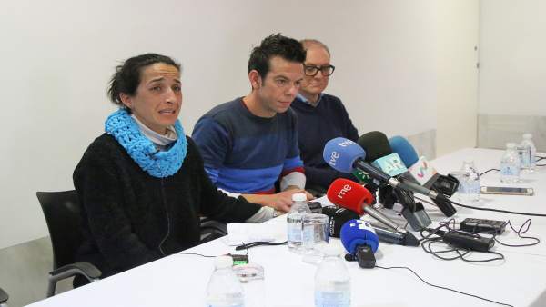 Rueda de prensa de los padres de Gabriel, el niño desaparecido en Níjar Rueda de prensa de los padres de Gabriel, el niño desaparecido en Níjar