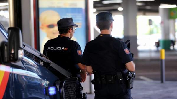 Recursos de Policía Nacional, agente, agentes, policía, policías Recursos de Policía Nacional, agente, agentes, policía, policías