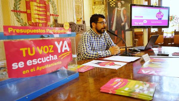 El concejal de Participación Ciudadana, Alberto Bustos El concejal de Participación Ciudadana, Alberto Bustos