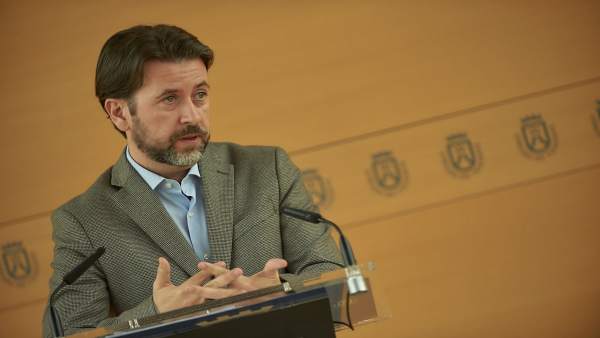 Carlos Alonso Carlos Alonso