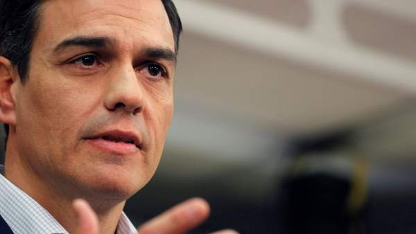 El secretario general del PSOE, Pedro Sánchez, este lunes en Ferraz. El secretario general del PSOE, Pedro Sánchez, este lunes en Ferraz.