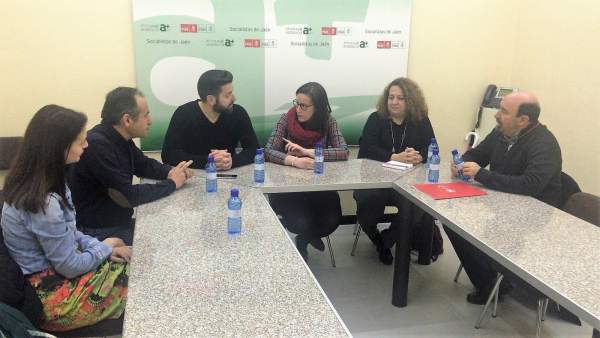 Reunión del PSOE de Jaén con representantes de UGT y CCOO. Reunión del PSOE de Jaén con representantes de UGT y CCOO.
