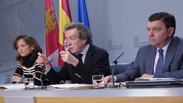 De Santiago-Juárez informa de las ayudas De Santiago-Juárez informa de las ayudas