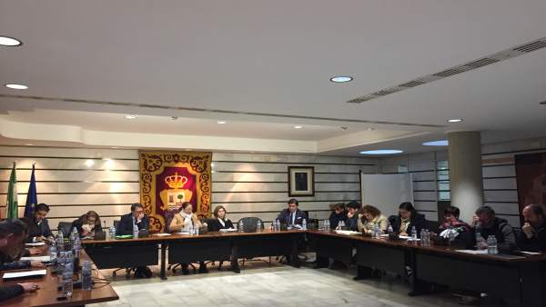 Pleno Extraordinario de marzo en el Ayuntamiento de Punta Umbría Pleno Extraordinario de marzo en el Ayuntamiento de Punta Umbría