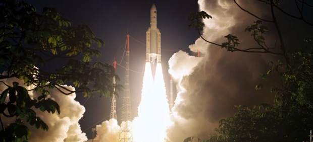 Lanzamiento de satélite