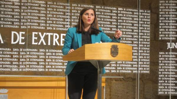 La portavoz de la Junta de Extremadura, Isabel Gil Rosiña La portavoz de la Junta de Extremadura, Isabel Gil Rosiña