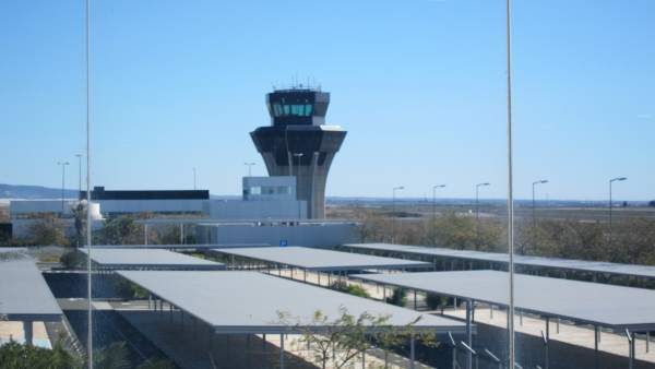 Torre de control del Aeropuerto de Corvera Torre de control del Aeropuerto de Corvera