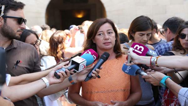 Francina Armengol atiende a los medios Francina Armengol atiende a los medios