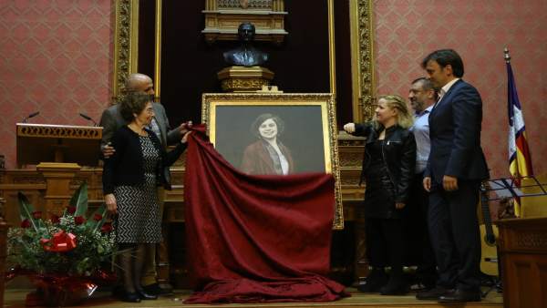 Presentación del cuadro de Aurora Picornell Presentación del cuadro de Aurora Picornell