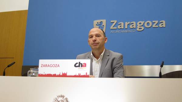 El Portavoz Del Grupo Municipal De CHA, Carmelo A El Portavoz Del Grupo Municipal De CHA, Carmelo A