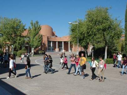 Estudiantes de la universidad en una imagen de archivo.