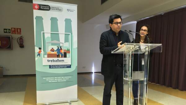 Gerardo Pisarello y Laura Pérez presentan el Plan de Desarrollo Económico. Gerardo Pisarello y Laura Pérez presentan el Plan de Desarrollo Económico.