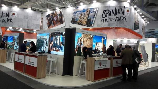 La Junta participa en la Feria ITB de Berlín. La Junta participa en la Feria ITB de Berlín.