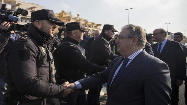 Zoido informa de las operaciones policiales contra el narcotráfico en Cádiz Zoido informa de las operaciones policiales contra el narcotráfico en Cádiz