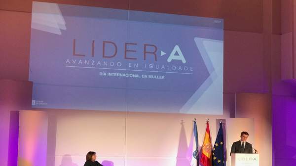 Feijóo clausura la jornada Lidera Feijóo clausura la jornada Lidera