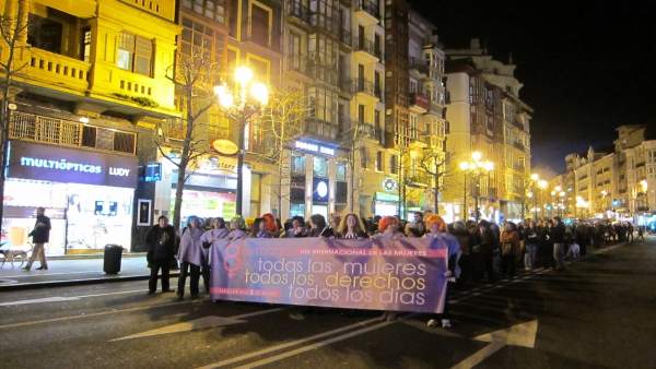 Manifestación del Día Internacional de la Mujer en Santander Manifestación del Día Internacional de la Mujer en Santander