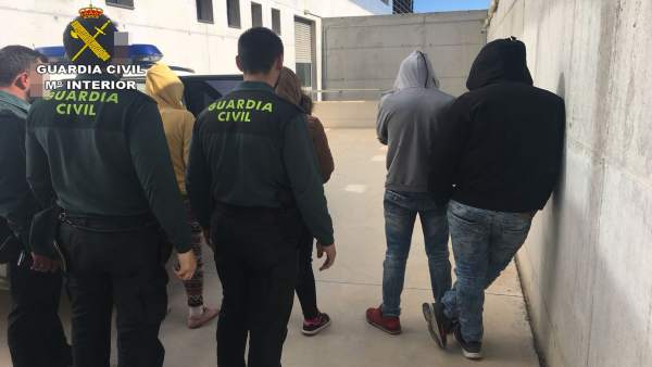 Grupo detenido Grupo detenido