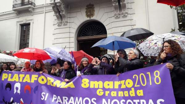 Concentración en la plaza del Carmen Concentración en la plaza del Carmen