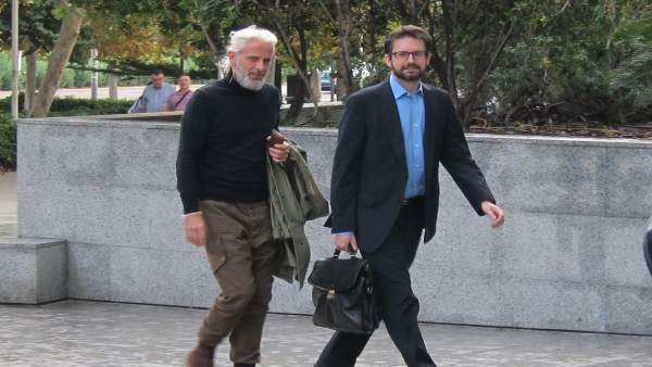 Benavent reitera al jutge del cas Avialsa que en la Diputació hi havia 'zombis' i diu que ha sigut així tota la vida Benavent reitera al jutge del cas Avialsa que en la Diputació hi havia 'zombis' i diu que ha sigut així tota la vida