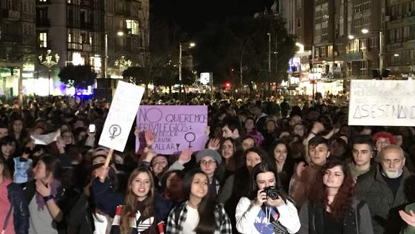 Masiva e histórica manifestación por la igualdad en Santander Masiva e histórica manifestación por la igualdad en Santander