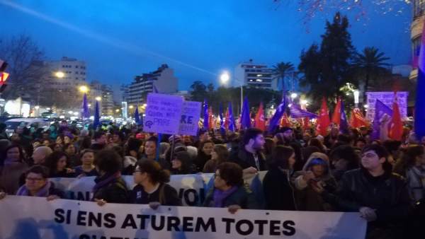 Concentración En Palma Por El 8M Concentración En Palma Por El 8M