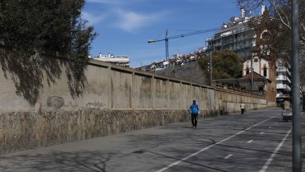 Solar de La Magòria, en la Gran Via de Barcelona, donde se proyecta construir un nuevo equipamiento sociosanitario. Solar de La Magòria, en la Gran Via de Barcelona, donde se proyecta construir un nuevo equipamiento sociosanitario.
