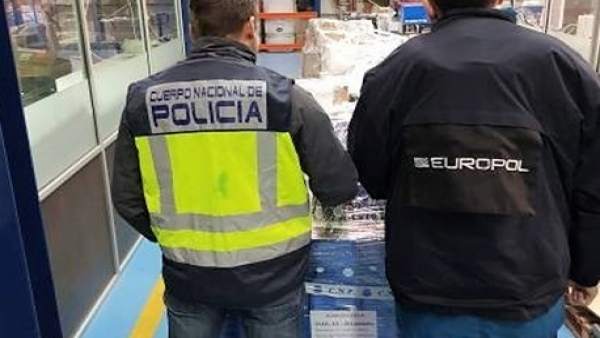Intervención policial Blusens, aparatos de WebTV Intervención policial Blusens, aparatos de WebTV