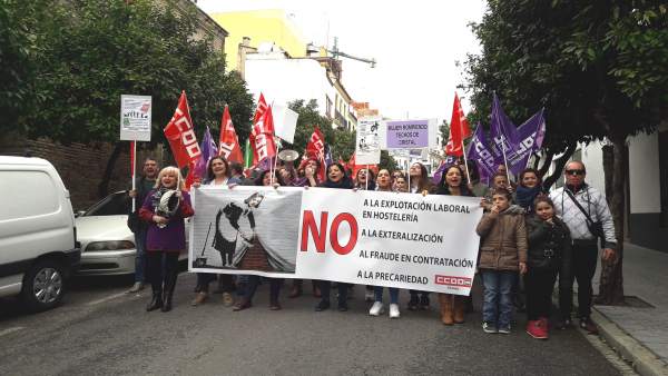 Manifestación de las camareras de piso del Grupo Hotusa Manifestación de las camareras de piso del Grupo Hotusa