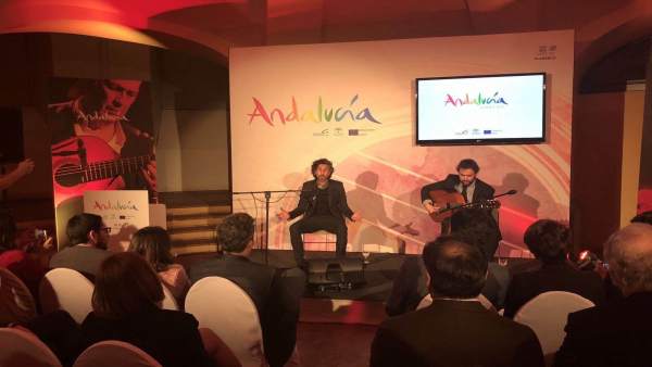 Presentación de Arcángel en Berlín Presentación de Arcángel en Berlín