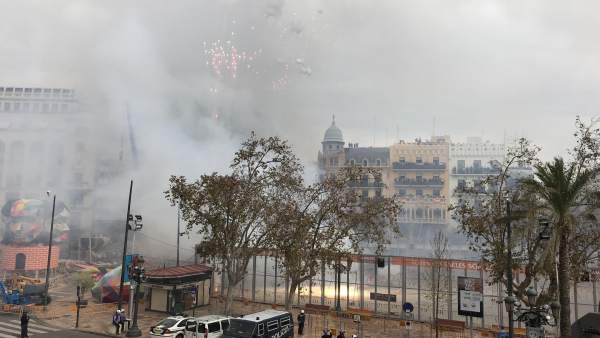 La recta final de la Magdalena, l'encès de les llums falleres i la cavalcada del patrimoni, en un cap de setmana festiu La recta final de la Magdalena, l'encès de les llums falleres i la cavalcada del patrimoni, en un cap de setmana festiu