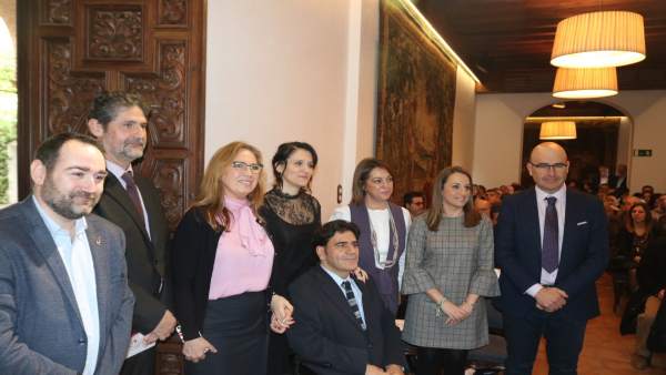 Autoridades asistentes a la presentación de Fepamic Autoridades asistentes a la presentación de Fepamic