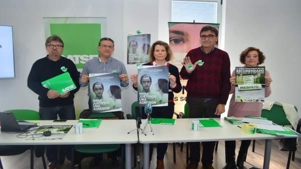 Los profesionales de Enfermería sufren 55 agresiones físicas y verbal diarias Los profesionales de Enfermería sufren 55 agresiones físicas y verbal diarias