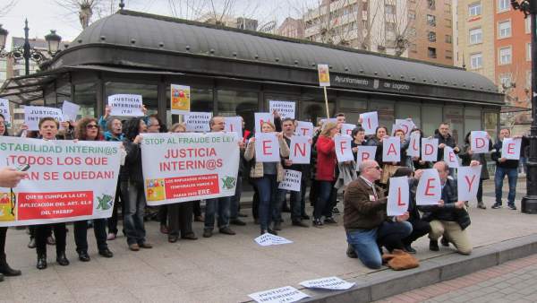 Concentración Interinos Logroño Concentración Interinos Logroño