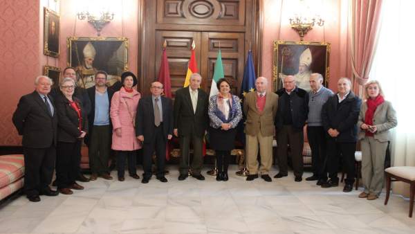 Acuerdo entre Ayuntamiento de Sevilla y Sociedad Filatélica Sevillana Acuerdo entre Ayuntamiento de Sevilla y Sociedad Filatélica Sevillana