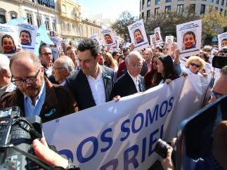 Concentración en Almería convocada por los padres de Gabriel Cruz