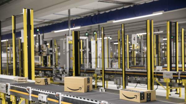 Centro Logístico de Amazon en Prat del Llobregat Centro Logístico de Amazon en Prat del Llobregat