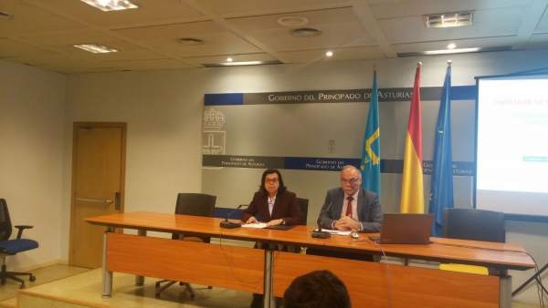 María Jesús Álvarez e Ibo Álvarez, en rueda de prensa María Jesús Álvarez e Ibo Álvarez, en rueda de prensa