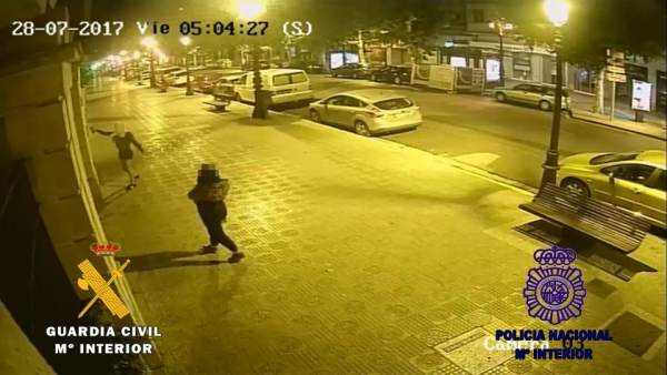 Dos detenidos por hacer pintadas en Burgos. 12 de marzo Dos detenidos por hacer pintadas en Burgos. 12 de marzo