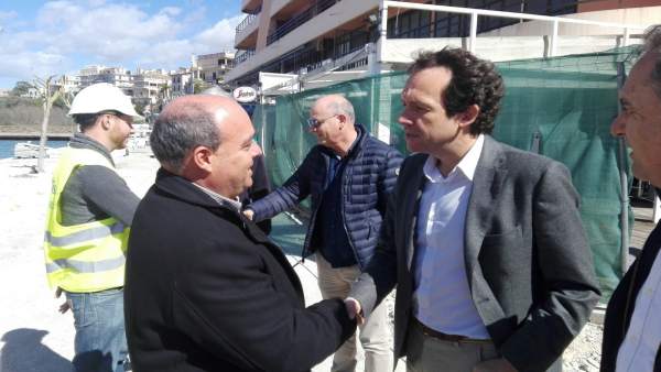 Marc Pons visita las obras del Moll des Riuet (Porto Cristo) Marc Pons visita las obras del Moll des Riuet (Porto Cristo)