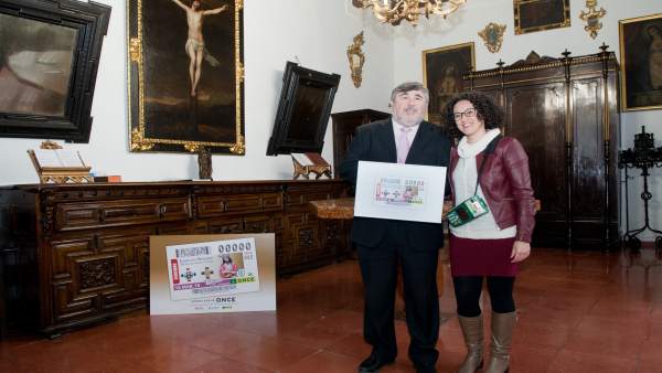 La ONCE lleva al Señor de Granada a cinco millones y medio de cupones La ONCE lleva al Señor de Granada a cinco millones y medio de cupones
