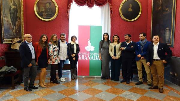 Presentación de la pasarela flamenca Presentación de la pasarela flamenca