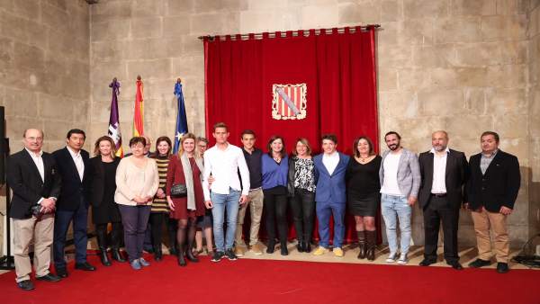 Felicitación a regatistas Felicitación a regatistas